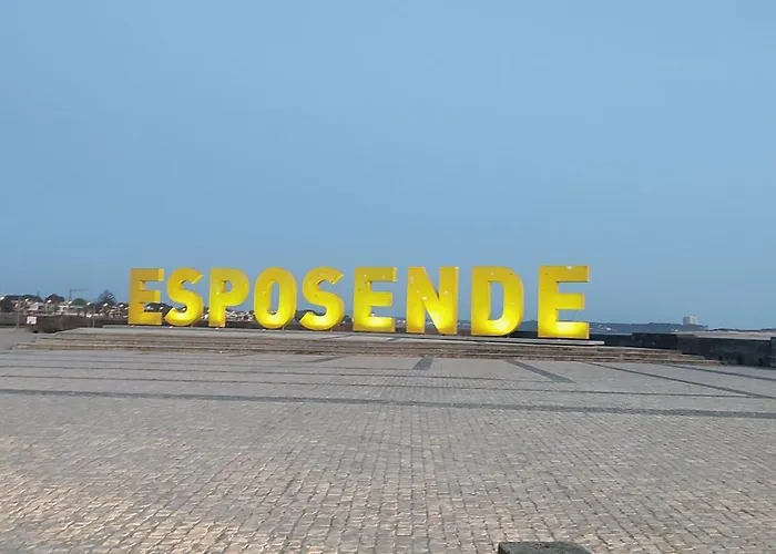 Vakantiehuis Casa De Familiar 4 Quartos E Jardim *