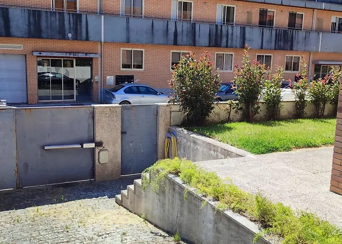 Vakantiehuis Casa De Familiar 4 Quartos E Jardim *