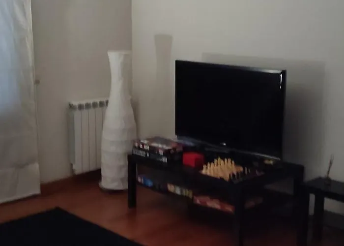 Casa De Familiar 4 Quartos E Jardim Esposende