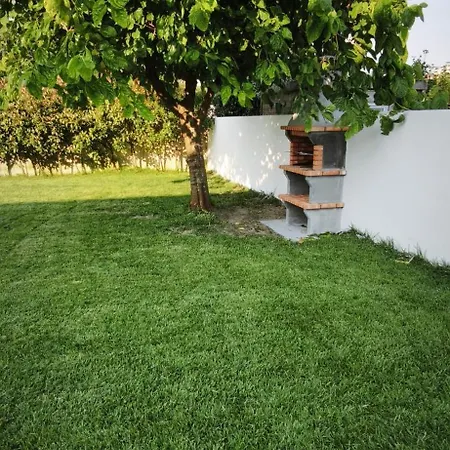 Σπίτι διακοπών Casa De Familiar 4 Quartos E Jardim Εσποσέντε