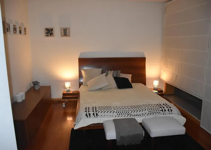 Casa De Familiar 4 Quartos E Jardim 펜션 에스포센데